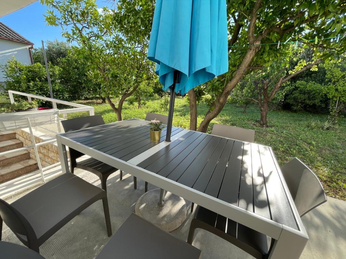 Apartment Paulina Trogir Buitenkant foto